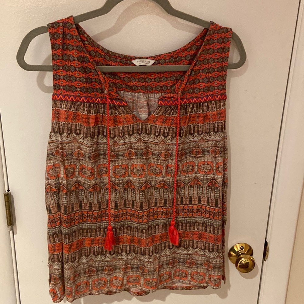 Sleeveless Lucky Brand top